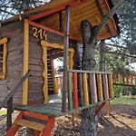 Otel Podroznik 2*
