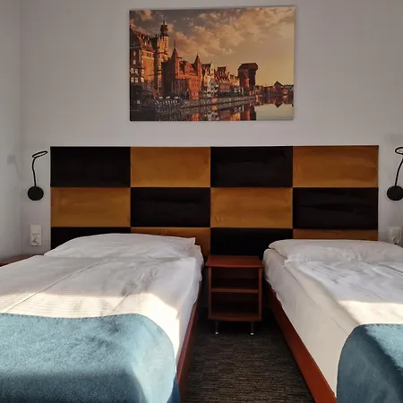 Podroznik Otel 2*